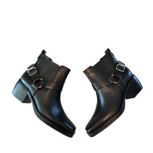 Sam Edelman Black Bellamie Square Toe Ankle Boot Bootie with Hardware - Size 6.5